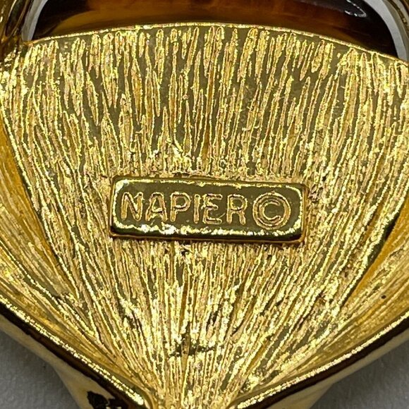 Napier Vintage Faux Amber Round Bead Gold Cabochon Plaque Statement Necklace - Picture 4 of 6